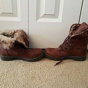 Fur Lined Boots
